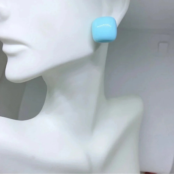 SUMMER Stud Earrings _ Set of 2 - Picture 5 of 11